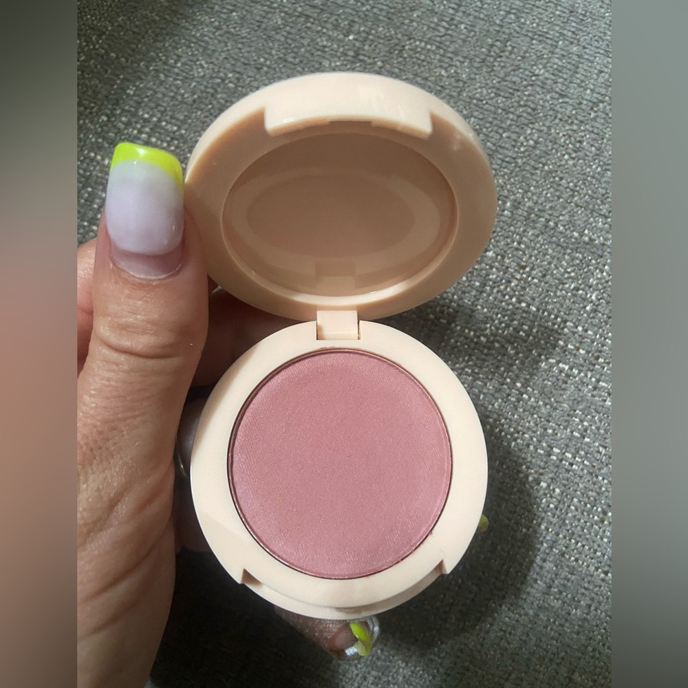 Brand new: CINTA LONDON Cheeky Flush Blush Shade:This Time